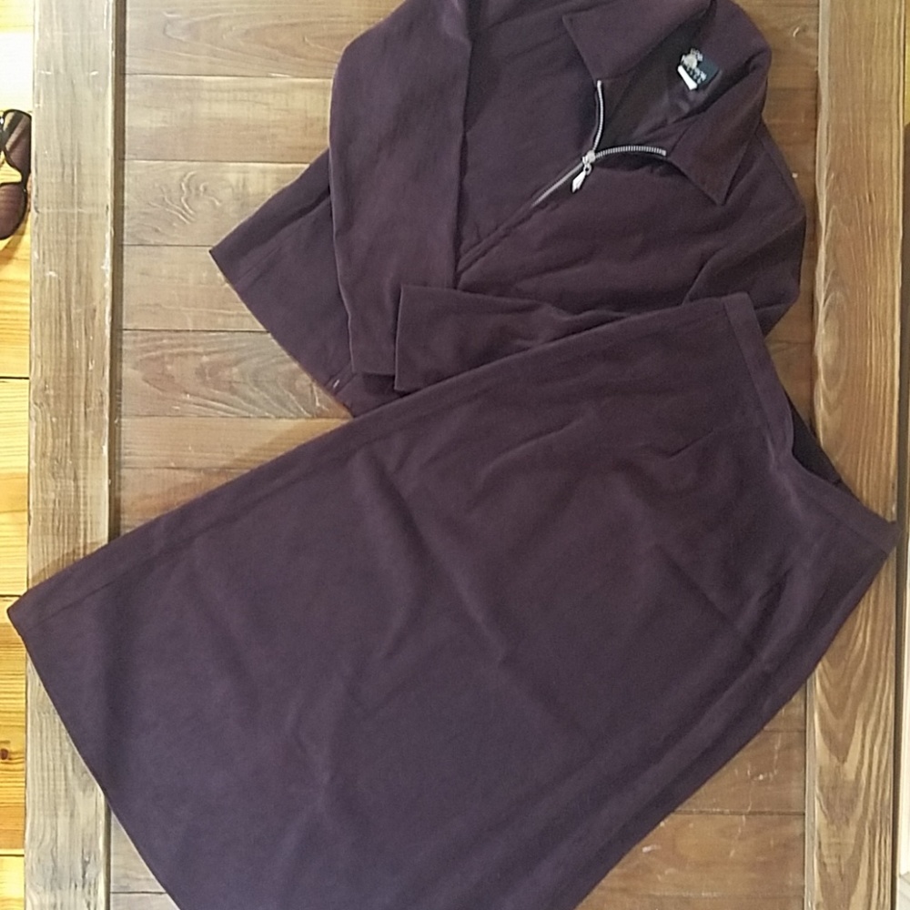 2 Piece Jacket & Skirt Set